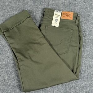 Levi Strauss Capri Pants Womens 12 W31 Stretch Signature Gold Mid Rise Denim New